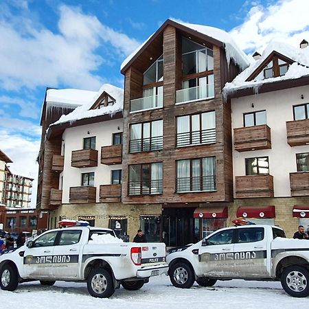 New Gudauri Apartment Near The Ski Lift Екстериор снимка